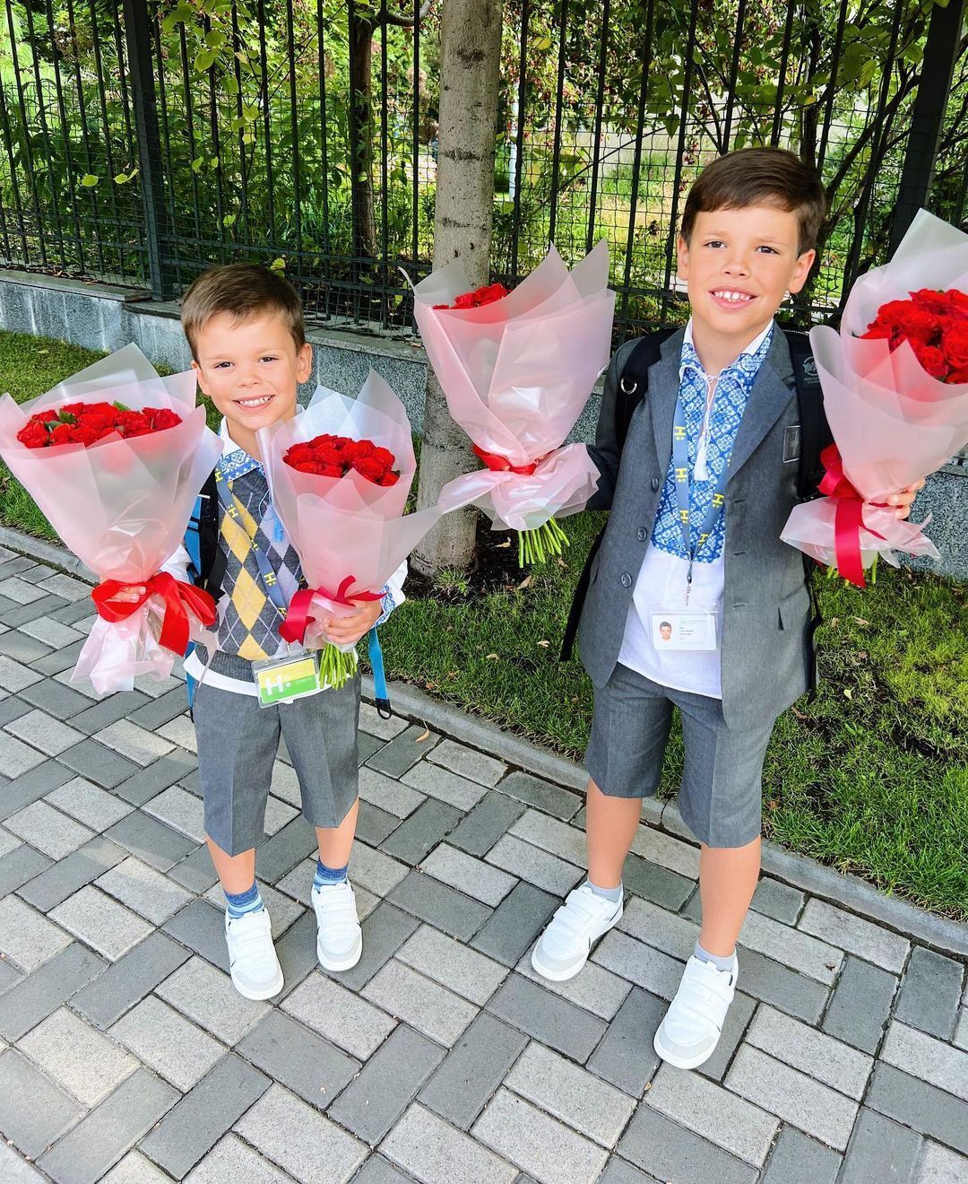 Аніта Луценко, Марічка Падалко, сім'я Решетніків та інші українські зірки відвели дітей до школи. Фото