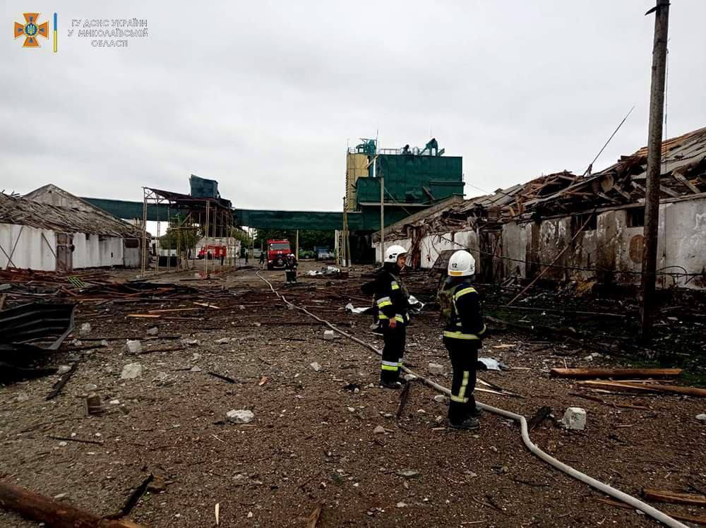 Россия нанесла ракетный удар по Вознесенску: есть прилеты по гражданским объектам и раненные. Видео