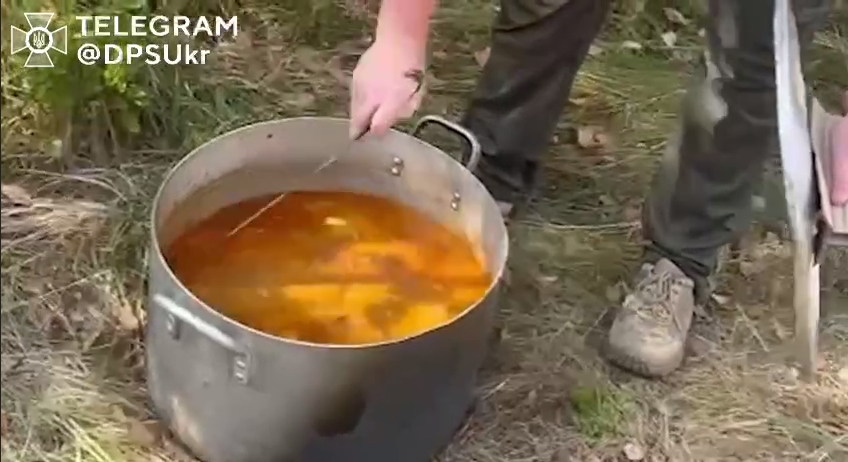 ''Бандеровский'' бограч: как готовят популярное блюдо украинские защитники