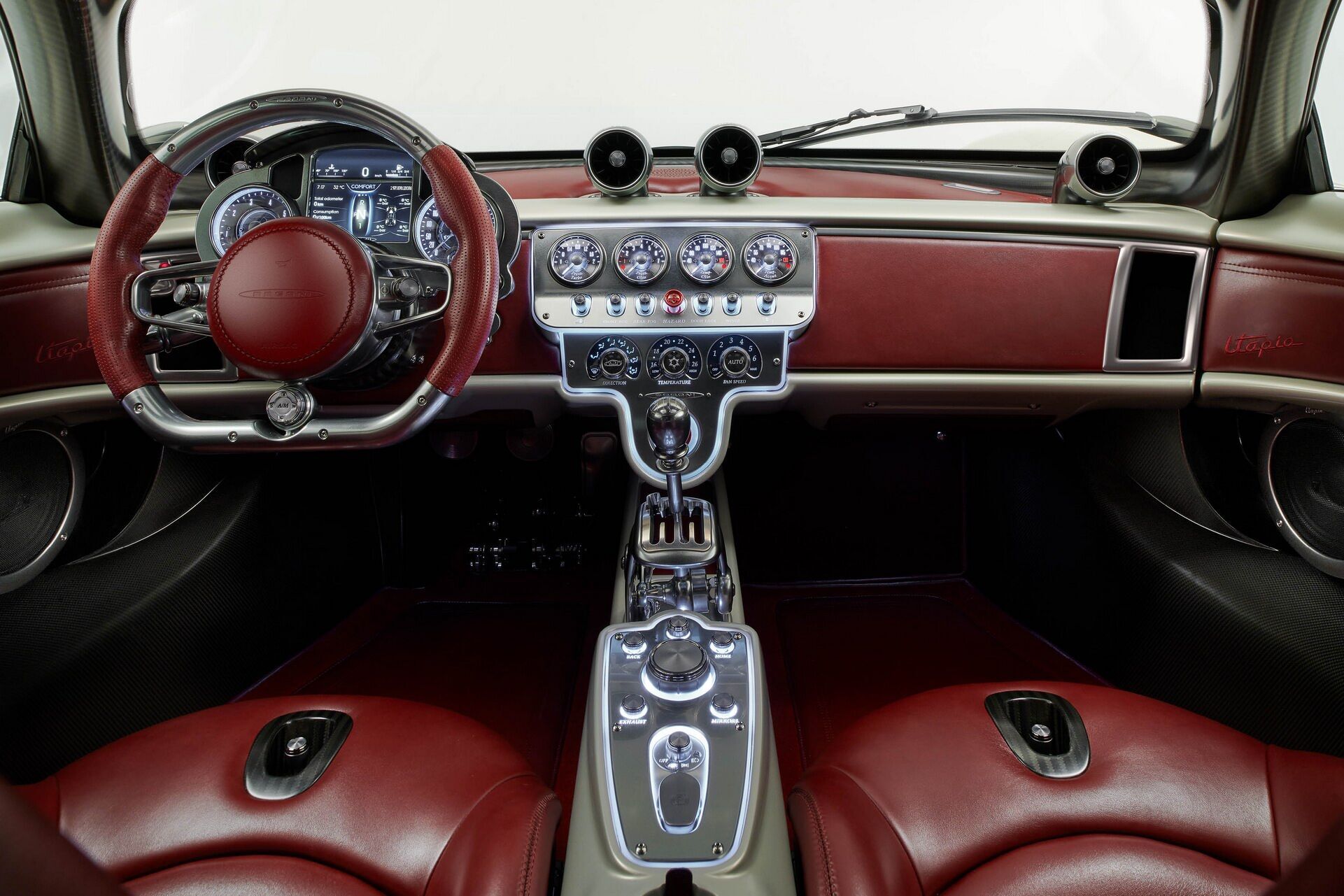 Pagani представила наследника модели Huayra