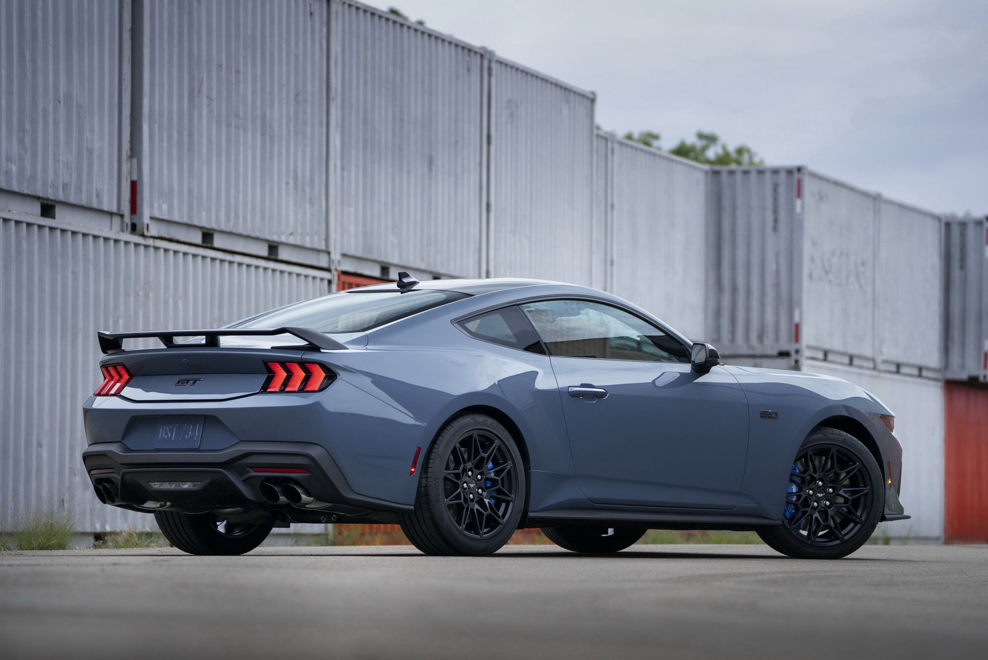 Ford представил Mustang нового поколения