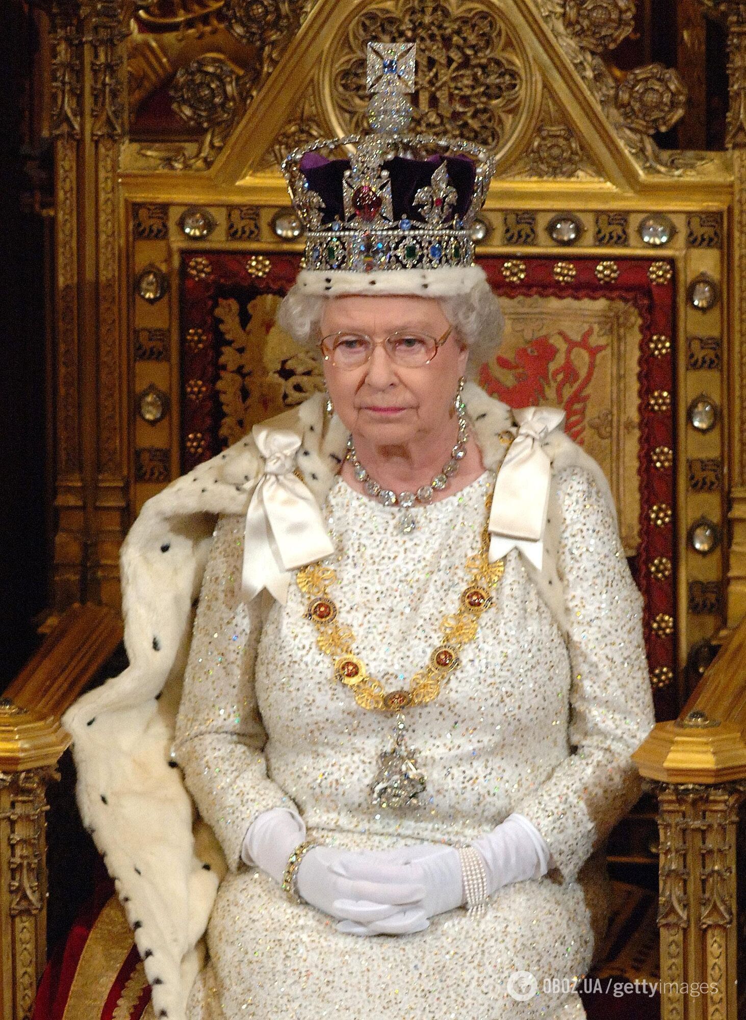 Между Южной Африкой и Великобританией назревает скандал из-за "самого большого бриллианта в мире" на скипетре Елизаветы II
