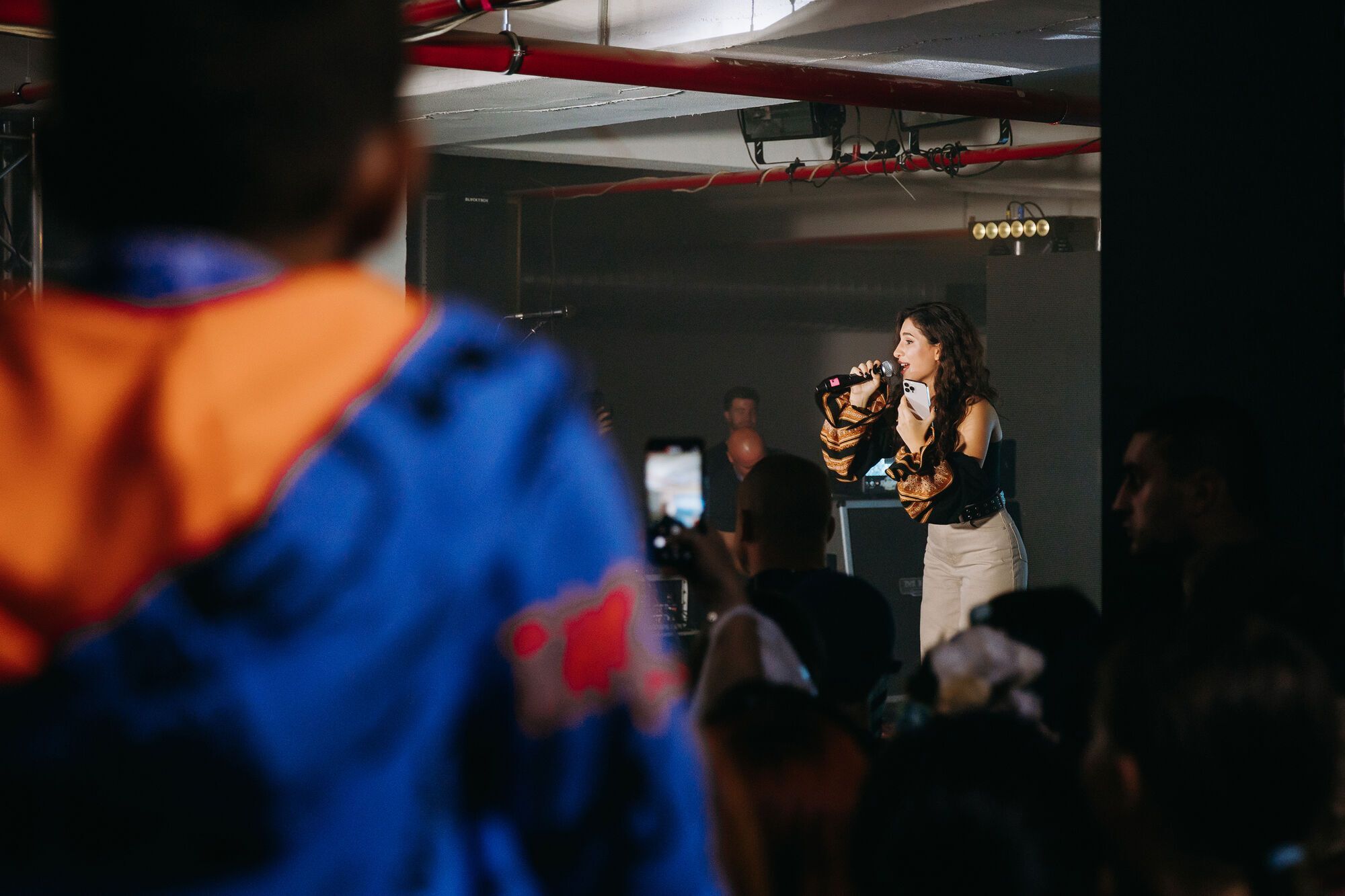 Українські зірки зібрали понад 100 000 гривень на допомогу дітям