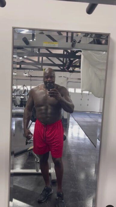 Шакіл О'Ніл показав, як виглядає у 50 років, виклавши фото з тренажерного залу