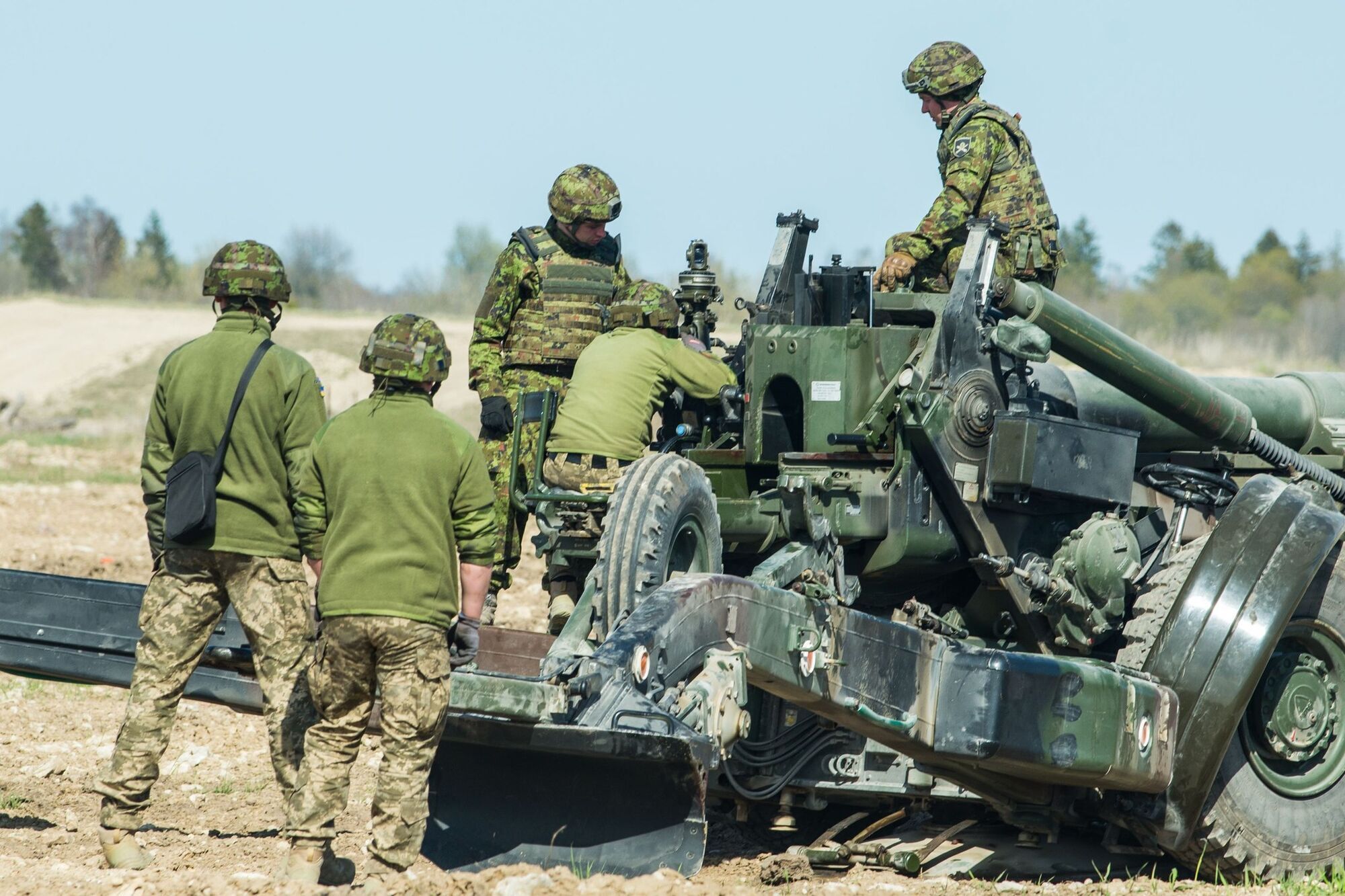 Естонія допомагає з тренуванням воїнів Збройних сил України: у Генштабі показали яскраві фото 