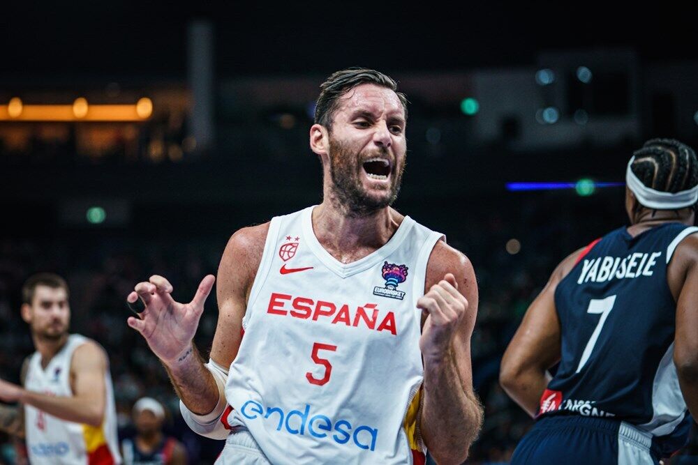 В матче Испания – Франция определился победитель Евробаскета-2022