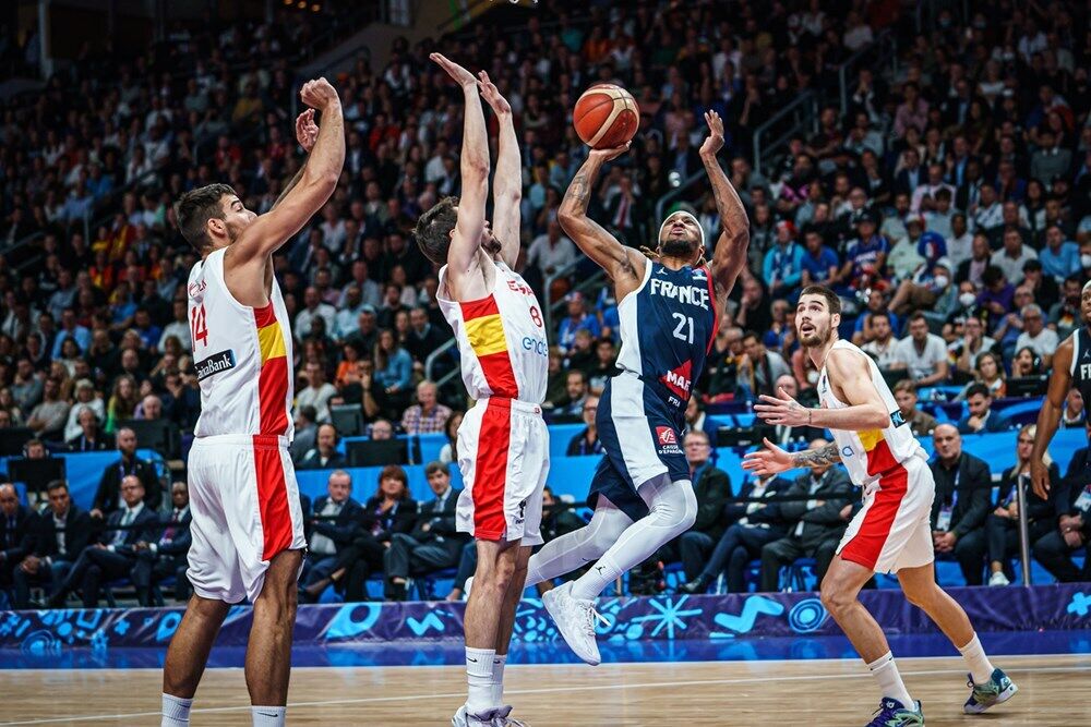 Как Испания выиграла чемпионата Европы по баскетболу. Лучшие фото финала с Францией