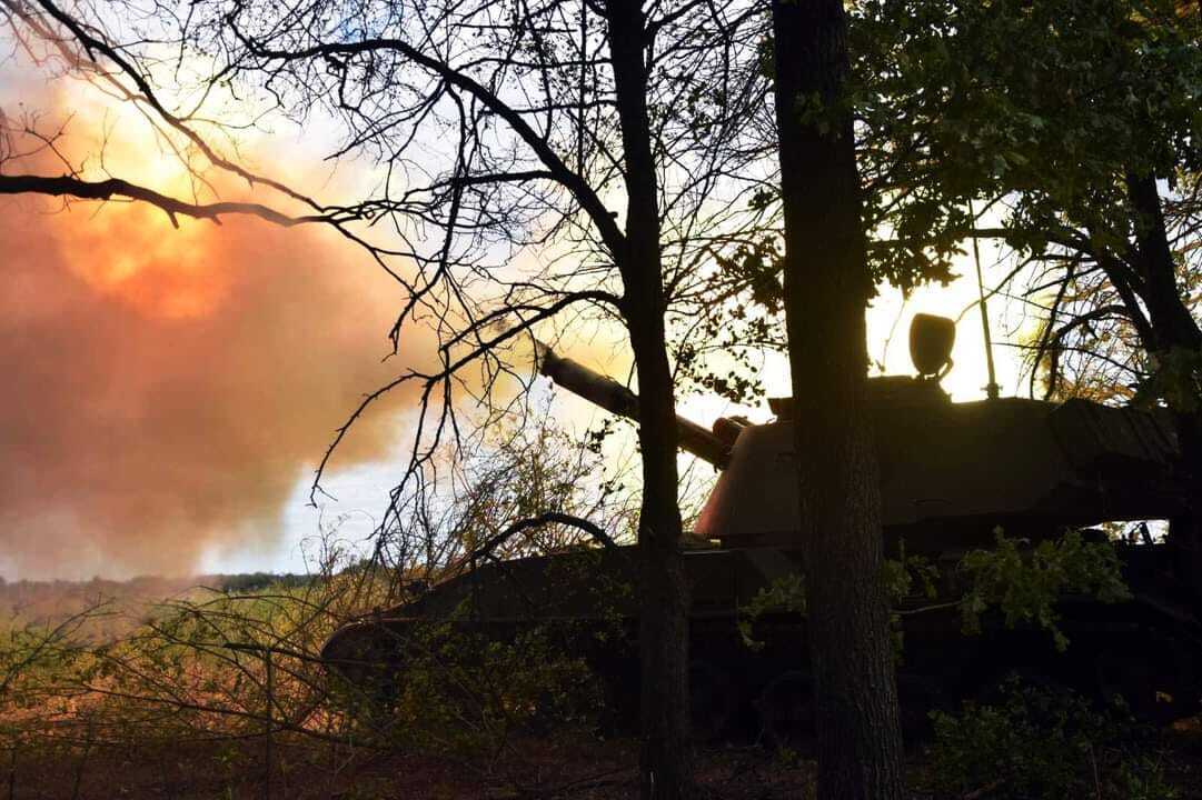 ЗСУ відбили атаки ворога біля Бахмута, авіація уразила 16 районів зосередження військ РФ – Генштаб