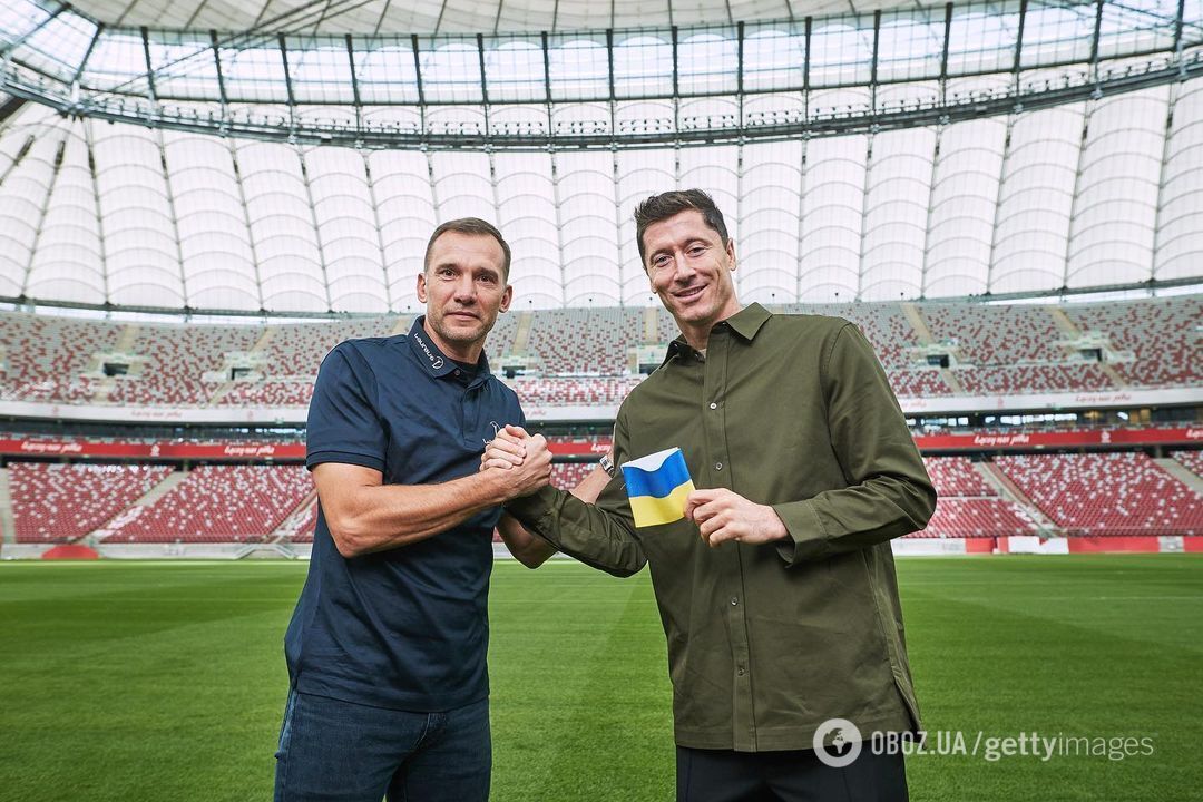 "Это честь". Левандовски будет играть с флагом Украины на форме на чемпионате мира-2022