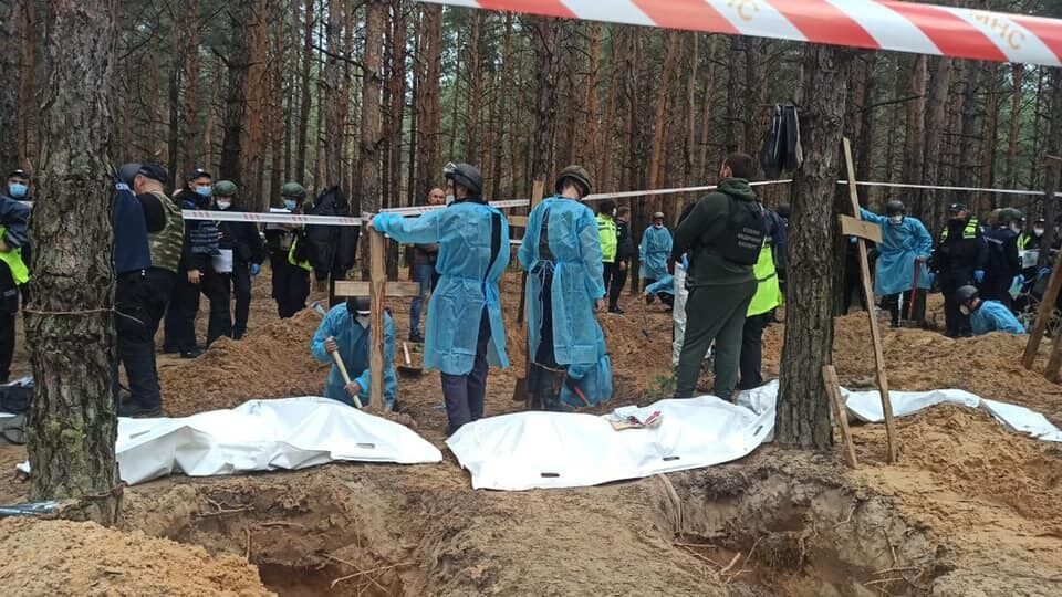 На Харківщині ексгумували вже більше 260 жертв окупантів: серед них 120 жінок і двоє дітей. Фото  