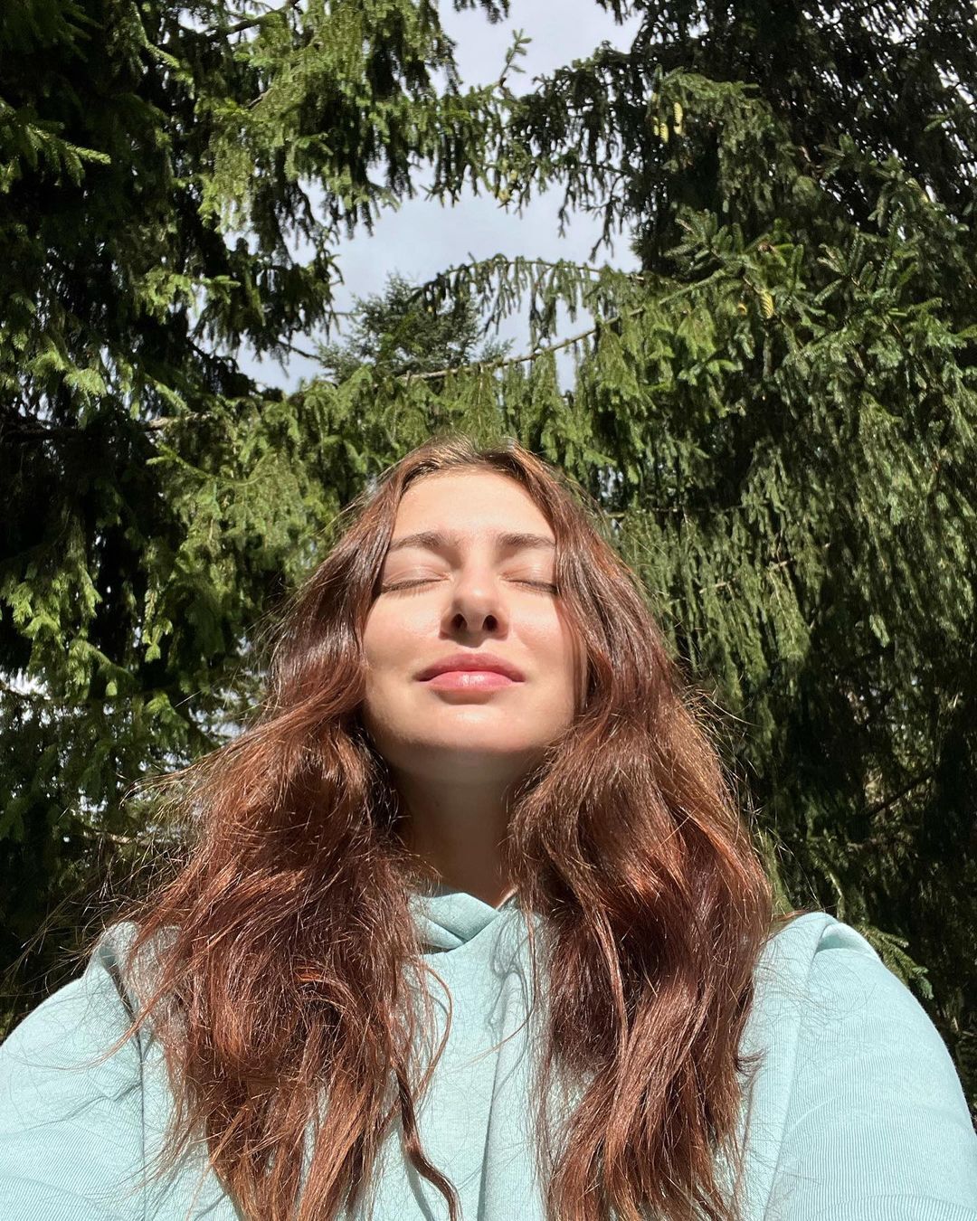 Важкохвора акторка Катерина Тишкевич розпочала лікування в Україні та показала перші фото