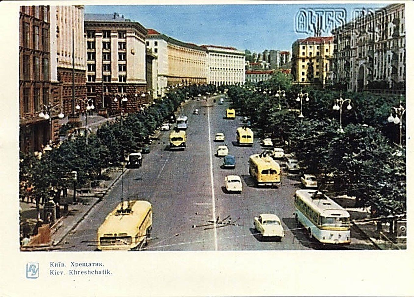 В сети показали, как выглядел Киев на открытках в 1964 году