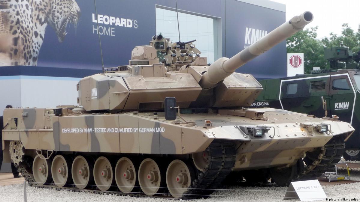 В Германии снова отложили голосование по немедленной передаче ВСУ танков Leopard – Politico