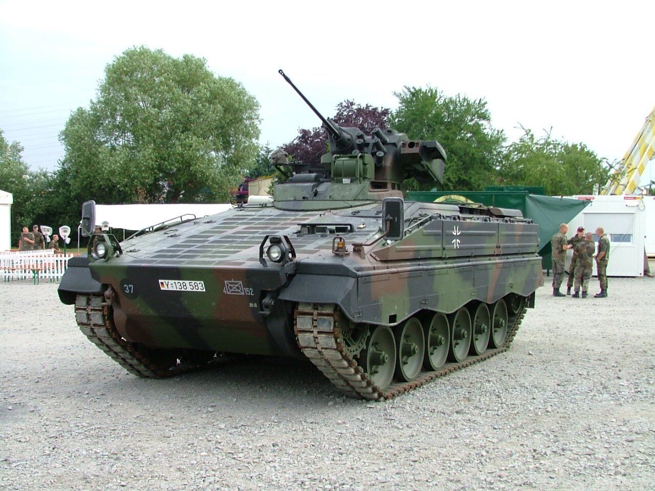 В Германии снова отложили голосование по немедленной передаче ВСУ танков Leopard – Politico
