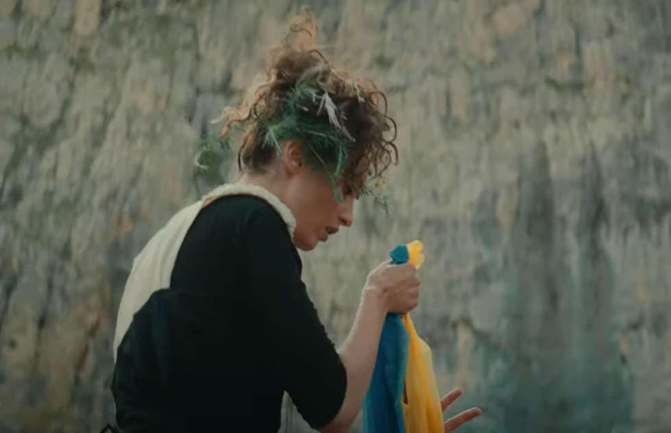 "В Украине живут люди с самыми смелыми душами": Алина Паш представила клип на песню, с которой победила в нацотборе