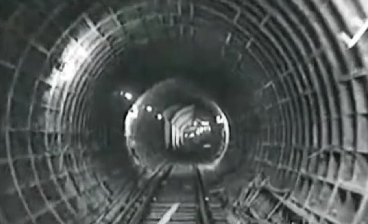 У мережі показали, як завершали будівництво першої лінії метро в Києві в 1959 році. Кінохроніка