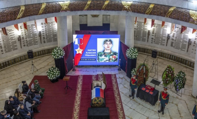 В Україні ліквідували командира штурмового загону армії РФ Олексія Нагіна: на похорон приїхав Пригожин. Фото та відео