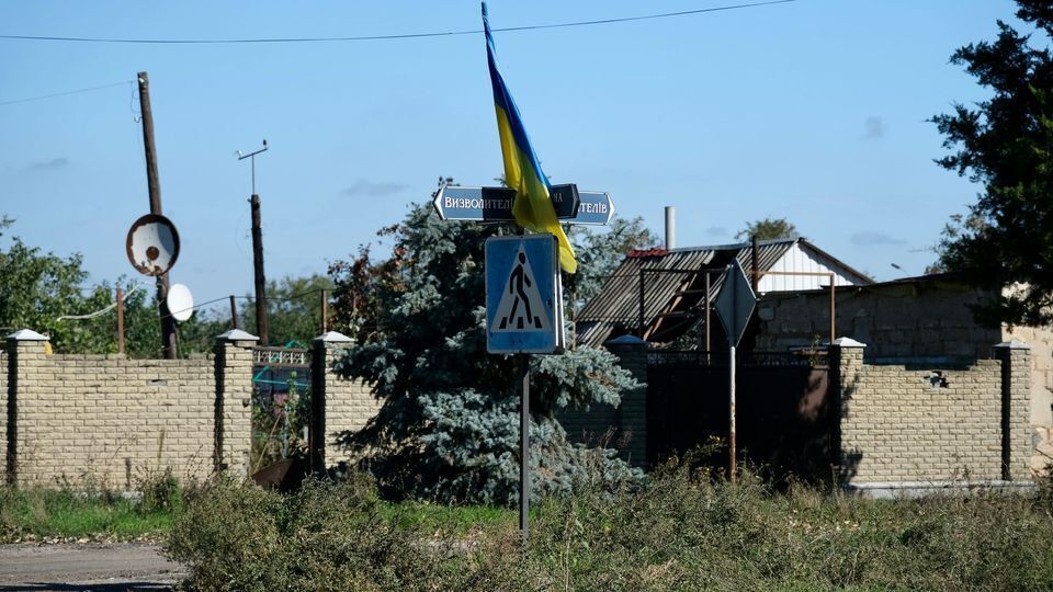 ''Росіяни розстріляли цілу сім'ю в хаті'': мешканці звільненого села на Херсонщині розповіли про окупацію 