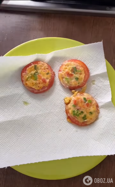 Як приготувати панкейки з помідорів: простий перекус за 10 хвилин