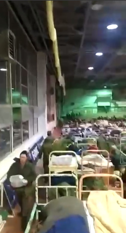 ''Гра в кальмара'' по-російськи: з’явилося відео з бази мобілізованих окупантів