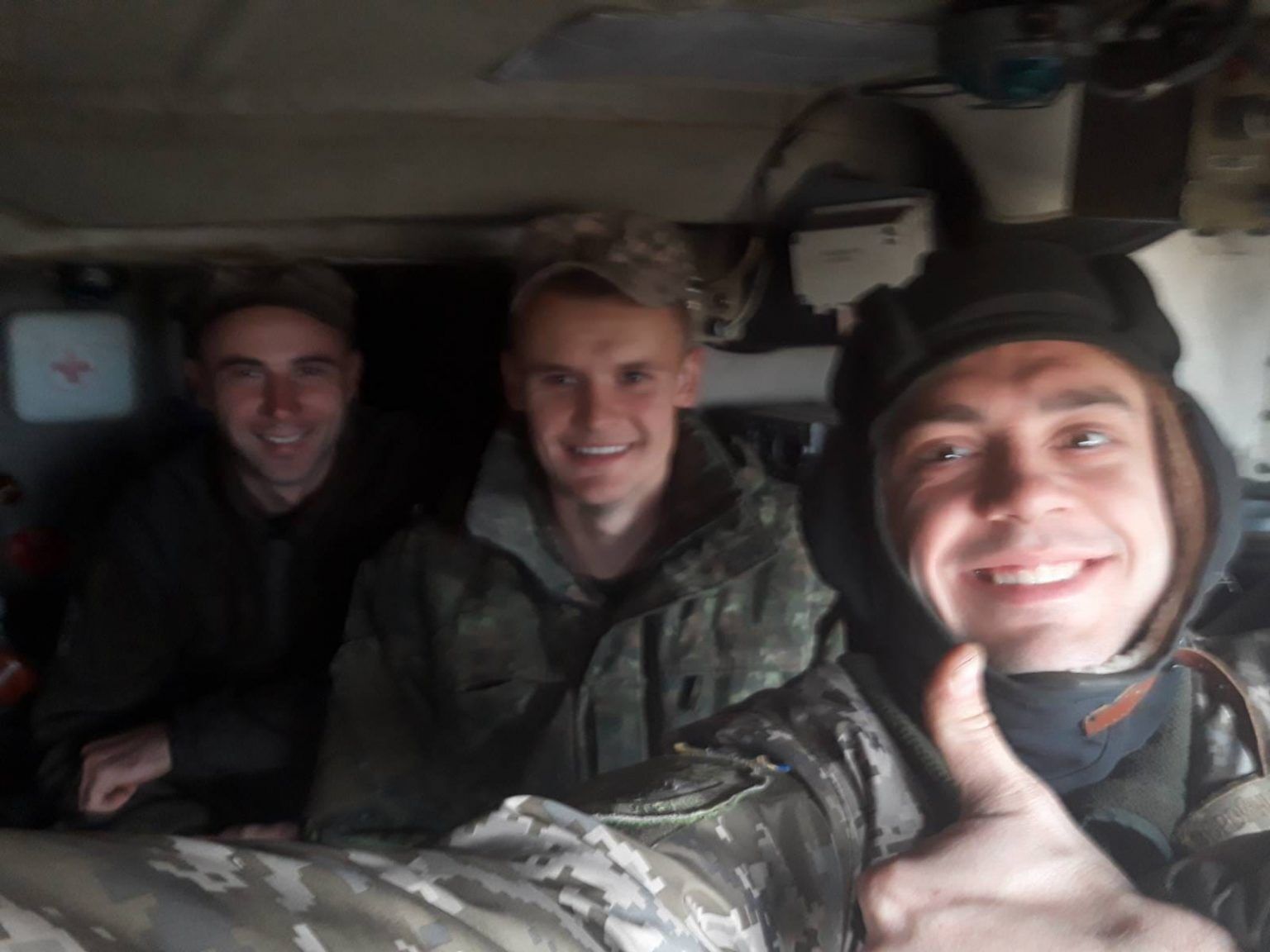 Украинские защитники сбили российский самолет, не выпустив ни одной ракеты. Фото