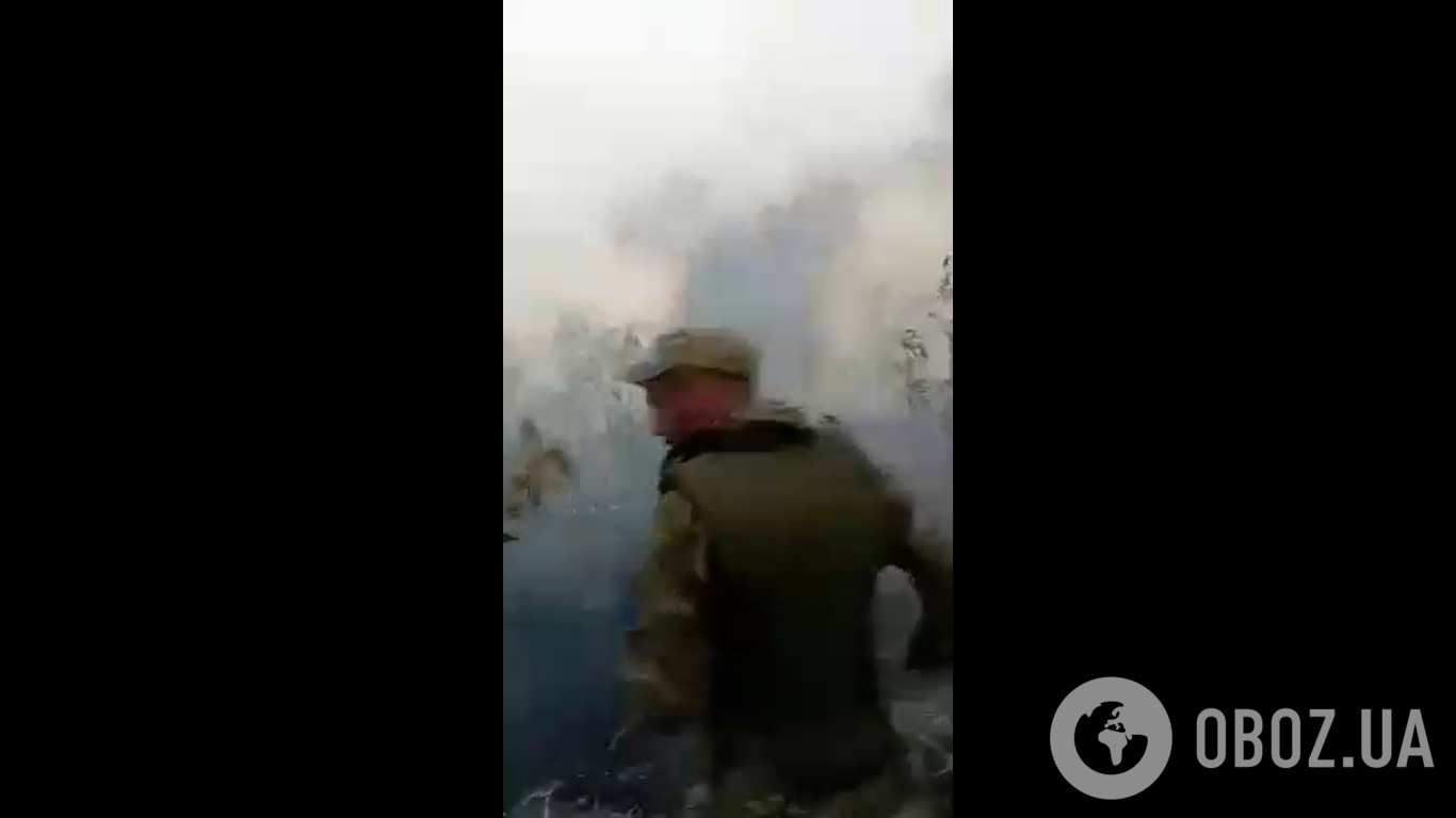Російські окупанти зняли на відео перші хвилини після удару ЗСУ.