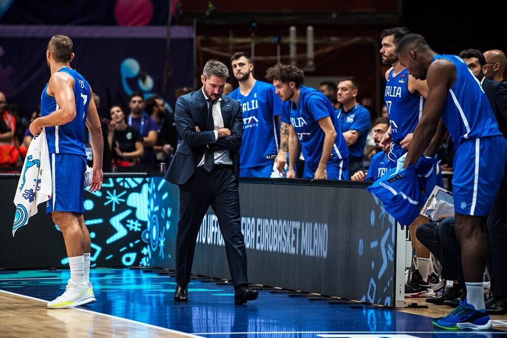 "Вся Україна має пишатися": тренер Італії визнав поразку на Євробаскеті-2022 та розповів про "вбивство"