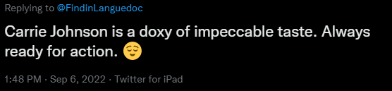 Последний лук Кэрри Джонсон в статусе супруги премьера Великобритании захватил сеть. Фото