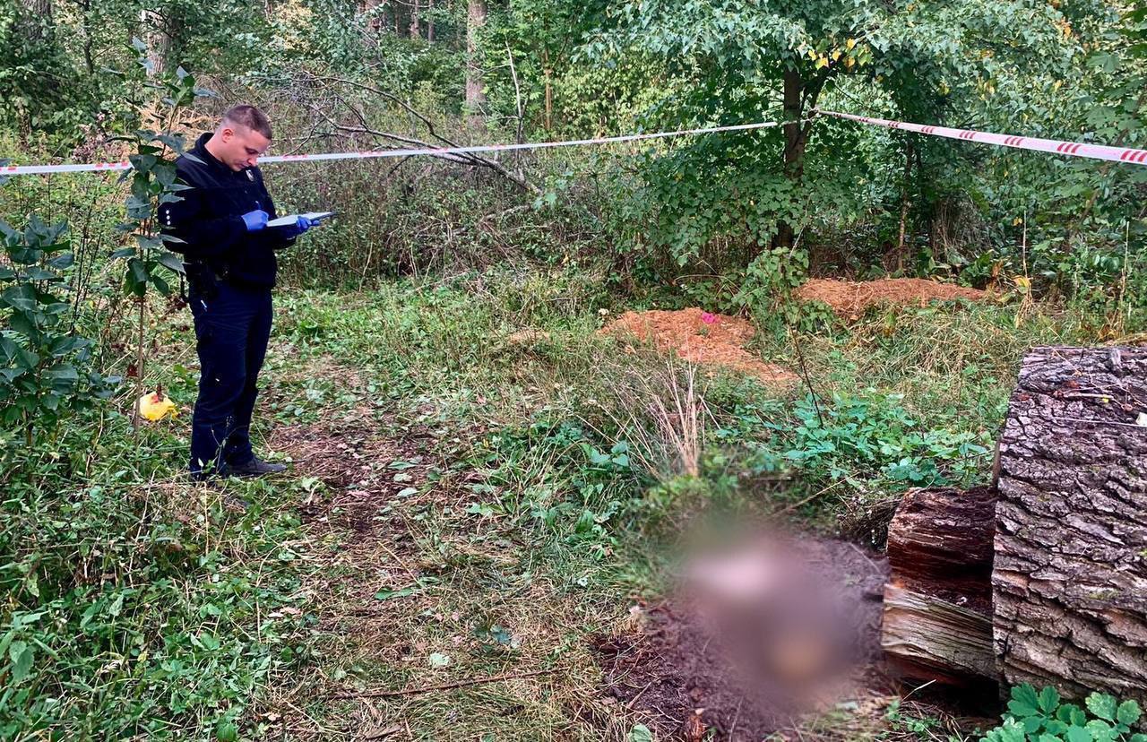 На Киевщине нашли останки казненного оккупантами человека. Фото