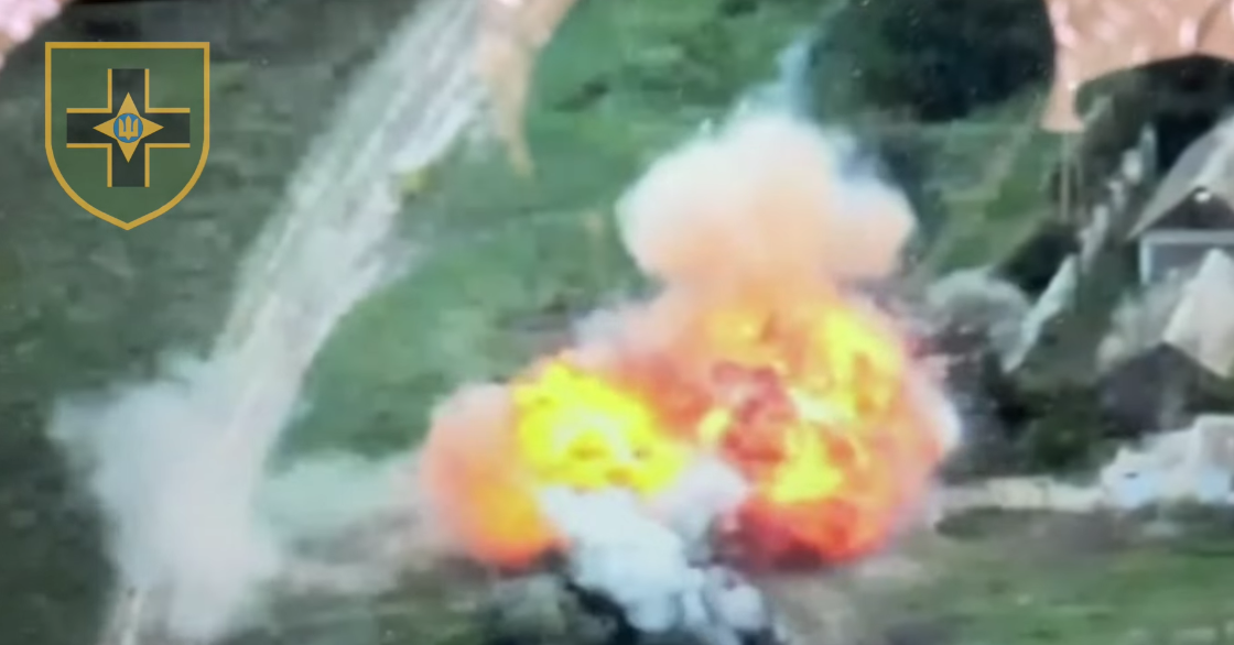Підкріплення не доїхало: на Херсонщині українські бійці спалили ворожу техніку. Відео 
