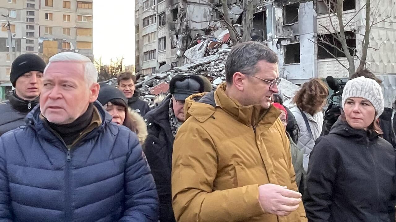 Глава МИД Германии Анналена Бербок прибыла с необъявленным визитом в Харьков