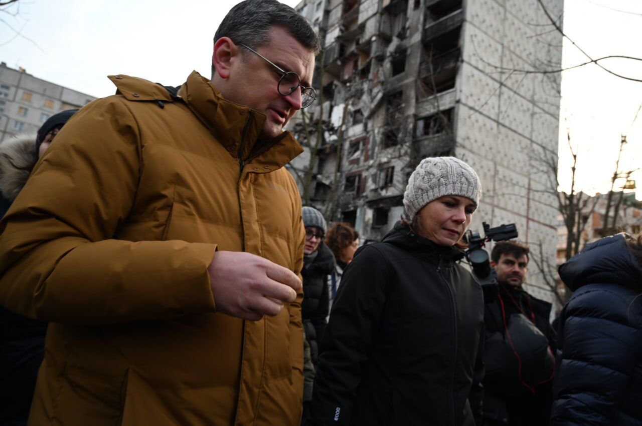 Глава МИД Германии Анналена Бербок прибыла с необъявленным визитом в Харьков