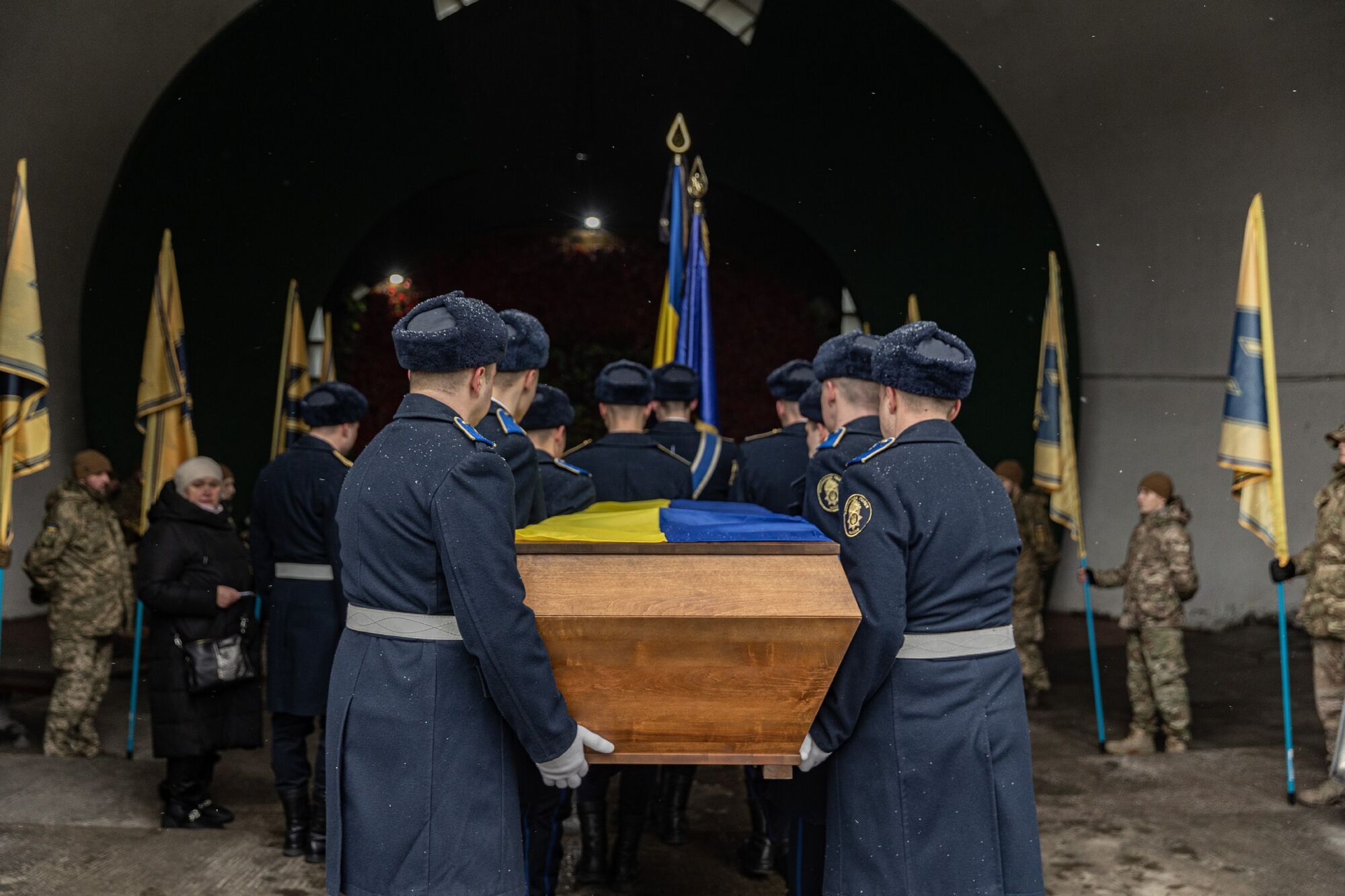 В Киеве простились с нацгвардейцем, Героем Украины Станиславом Парталой, погибшим в боях за Мариуполь. Фото