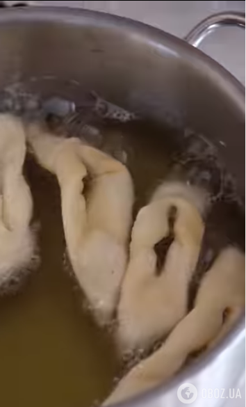 Как правильно готовить киевские вергуны: получаются хрустящими и нежирными