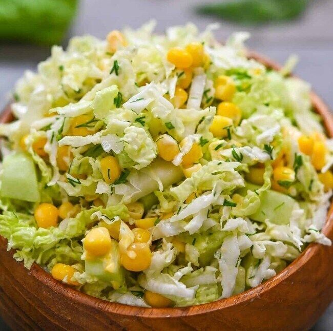 Как приготовить вкусный салат из пекинской капусты
