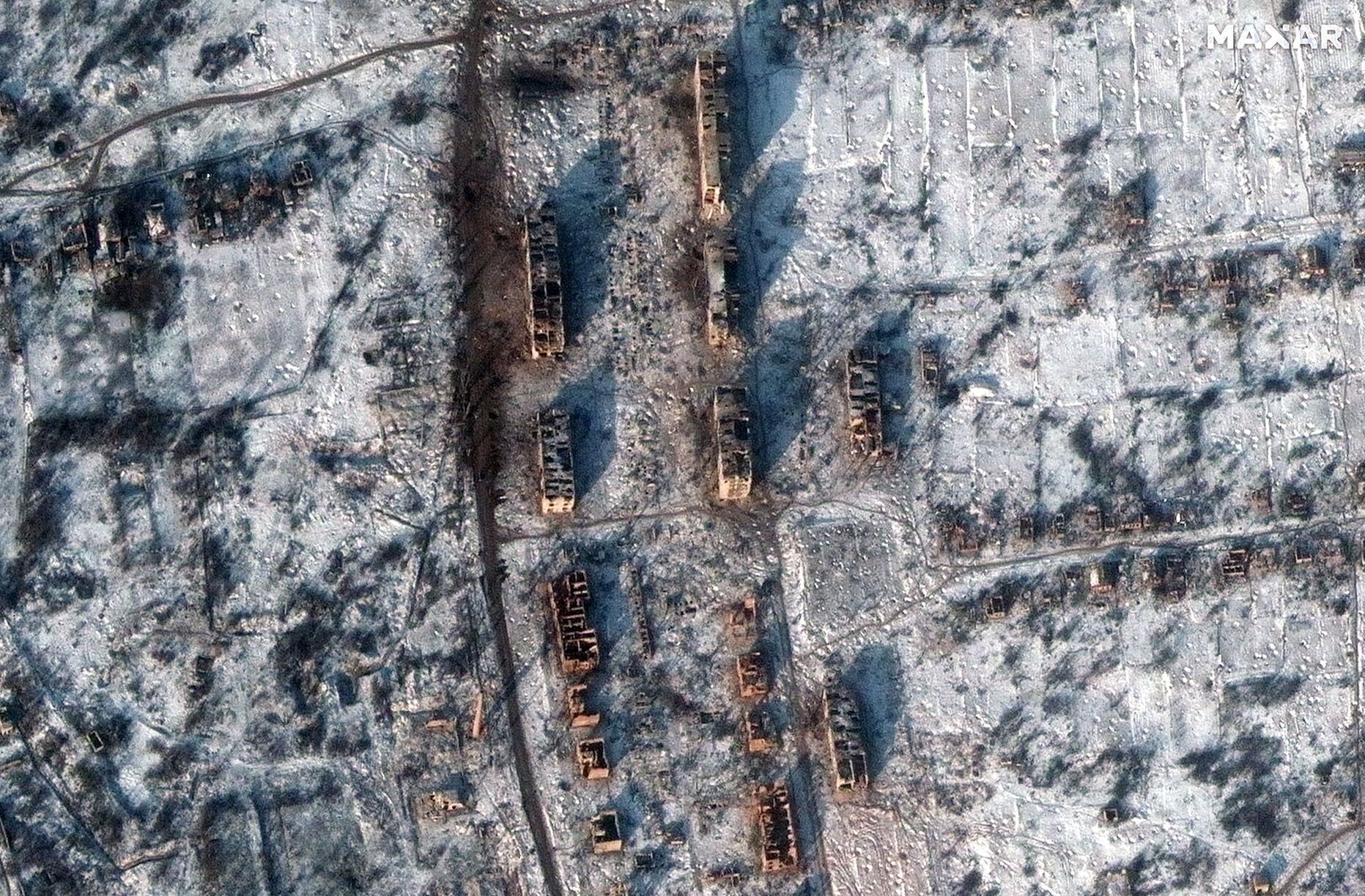 З’явились нові супутникові знімки Соледара та Бахмута, які Росія стерла з лиця землі 