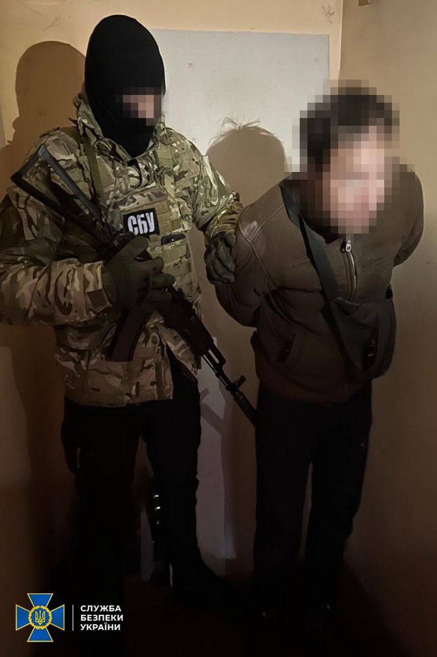 На Київщині затримали агента ФСБ: передавав ворогу дані про енергетичні об’єкти регіону. Фото