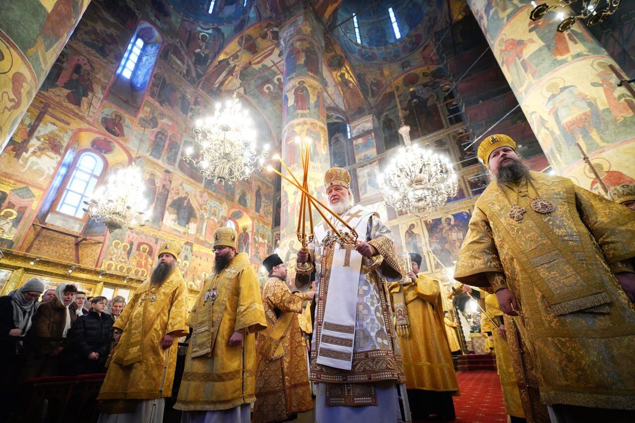 Патріарх РПЦ Кирило зажурився над долею ''Паші-Мерседеса'' і Ко та пообіцяв молитися за Україну й український народ