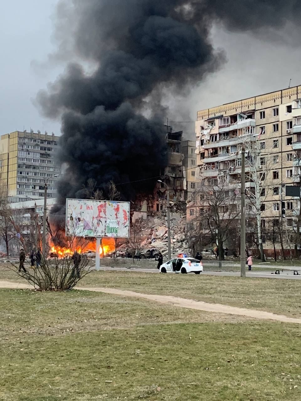  Удар по багатоповерхівці в Дніпрі і прильоти на об'єктах інфраструктури у трьох областях. Фото та всі подробиці ракетної атаки