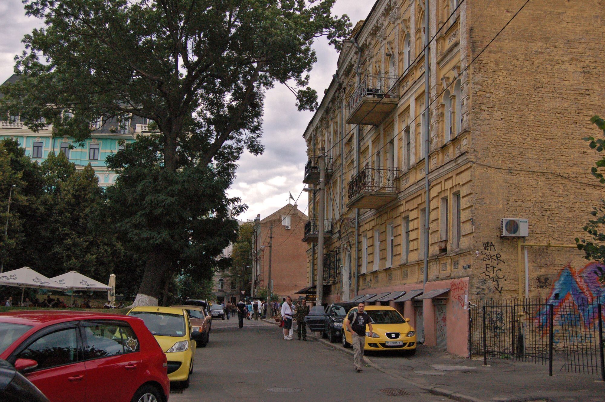 У мережі показали, який вигляд мав один із найстаріших провулків Києва у 1978 році до знесення житлової забудови. Фото