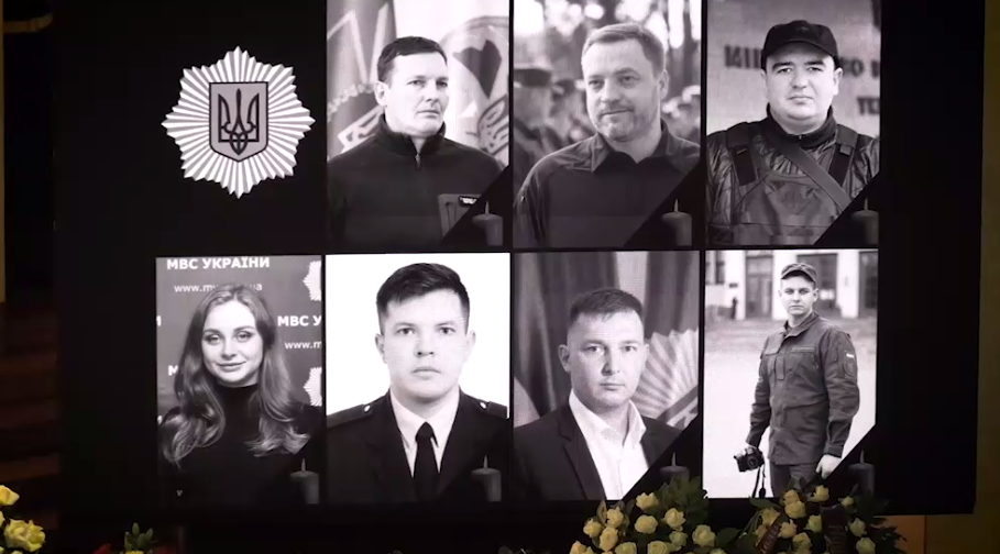 В Хмельнитчине похоронили погибшую в авиакатастрофе в Броварах Татьяну Шутяк. Видео