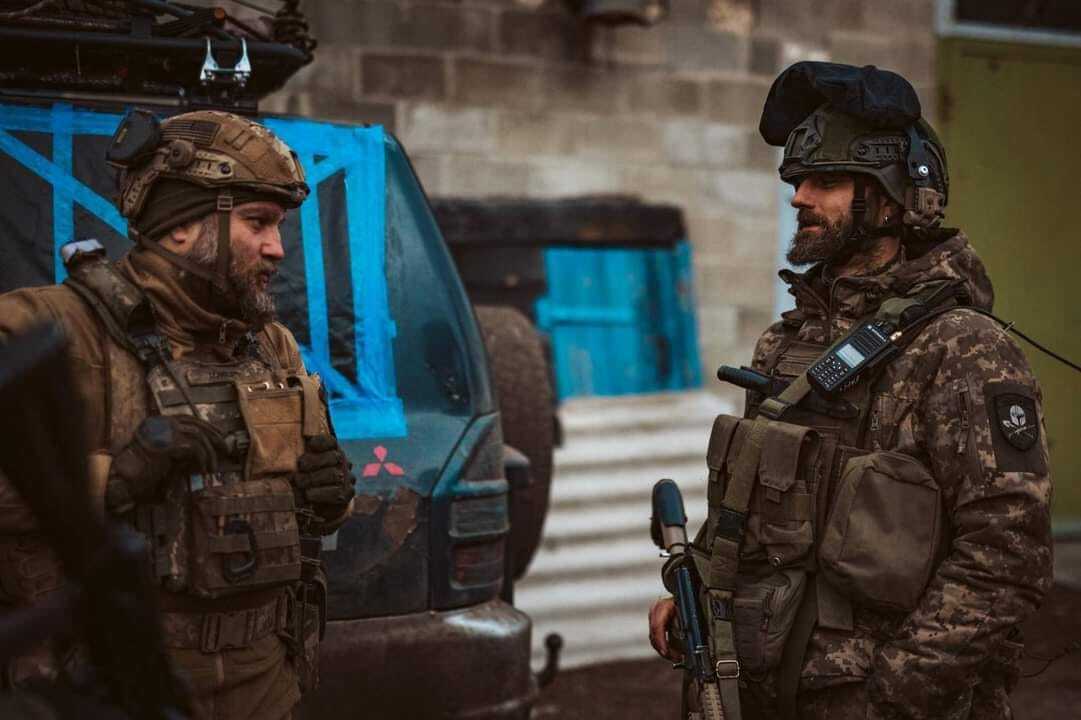 Українські воїни