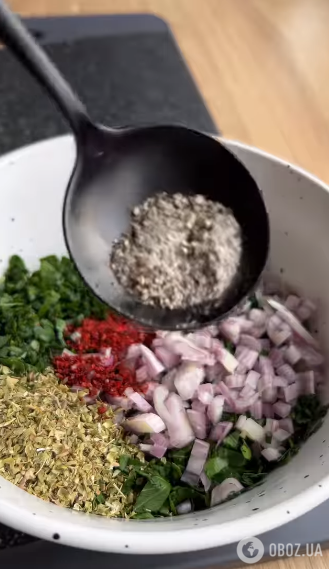 Универсальный соус чимичурри: к мясу, рыбе и салатам