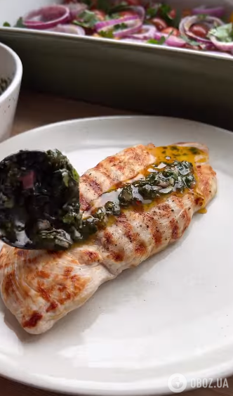 Универсальный соус чимичурри: к мясу, рыбе и салатам