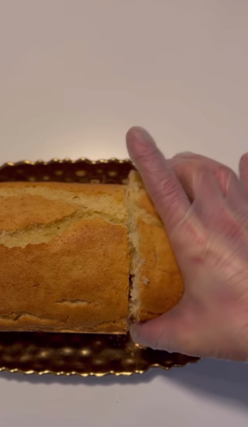 Лучше бисквита: как приготовить пышный ванильный пирог к чаю