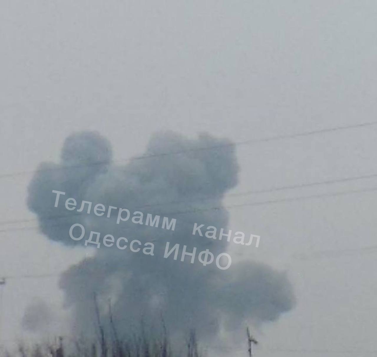 Росія влаштувала нову ракетну атаку на Україну: в Києві прогриміли вибухи, в Одесі й на Вінниччині є прильоти. Фото