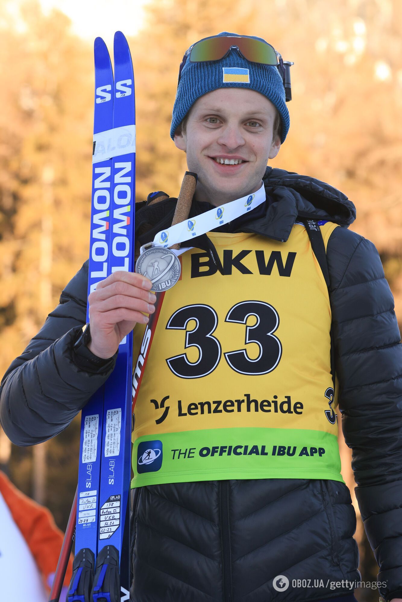 Норвежець виграв "золото" ЧЄ з біатлону та написав "Слава Україні!". Фотофакт