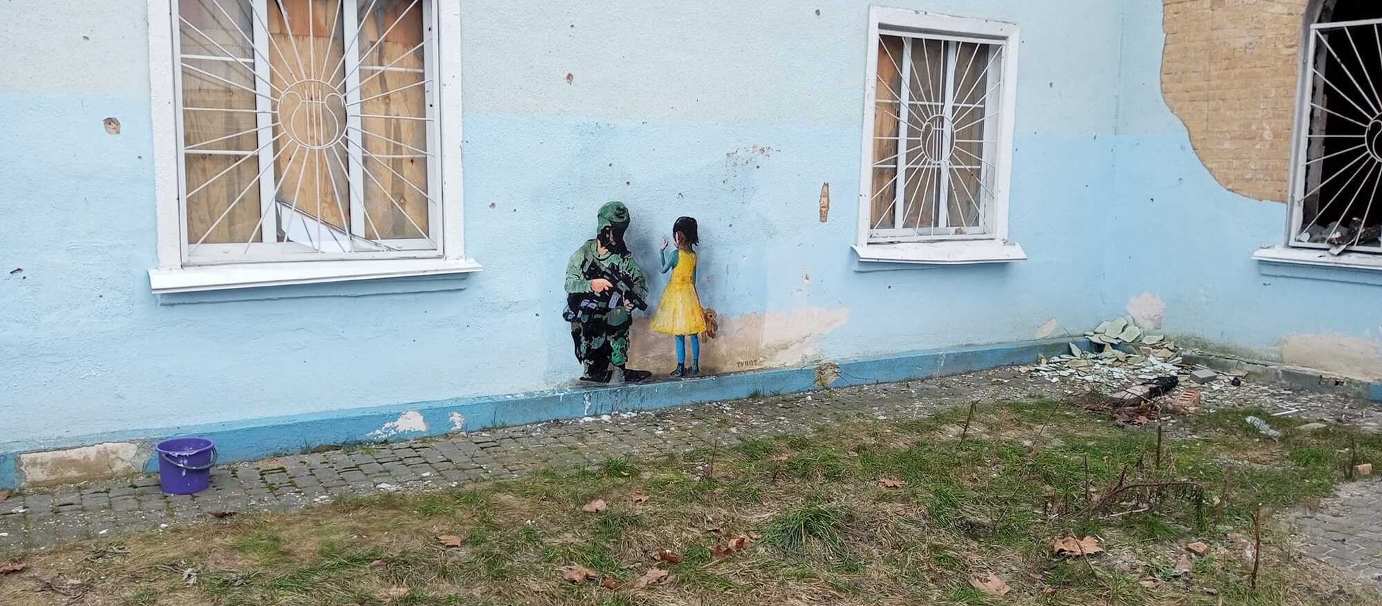 В Буче и Ирпене появились граффити художника из Италии, который рисовал Путина за решеткой