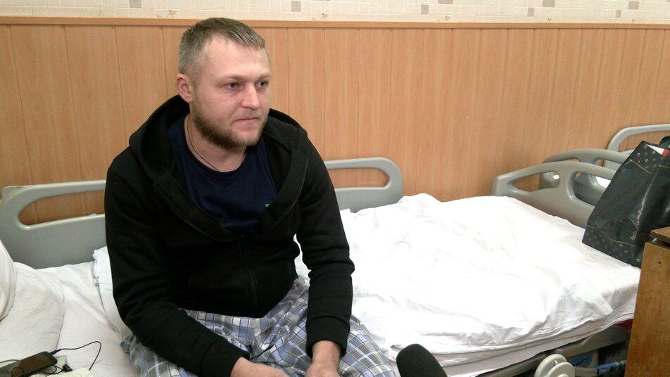 Наєв вручив нагороди військовим, які отримали поранення на передовій в боях проти Росії. Відео