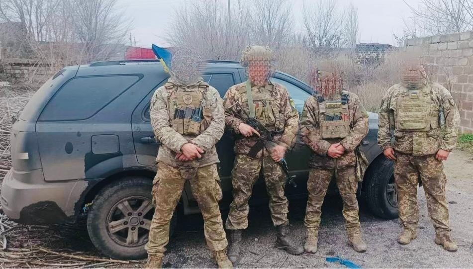 ВСУ отбивают атаки российских оккупантов под Бахмутом, им нужна наша помощь